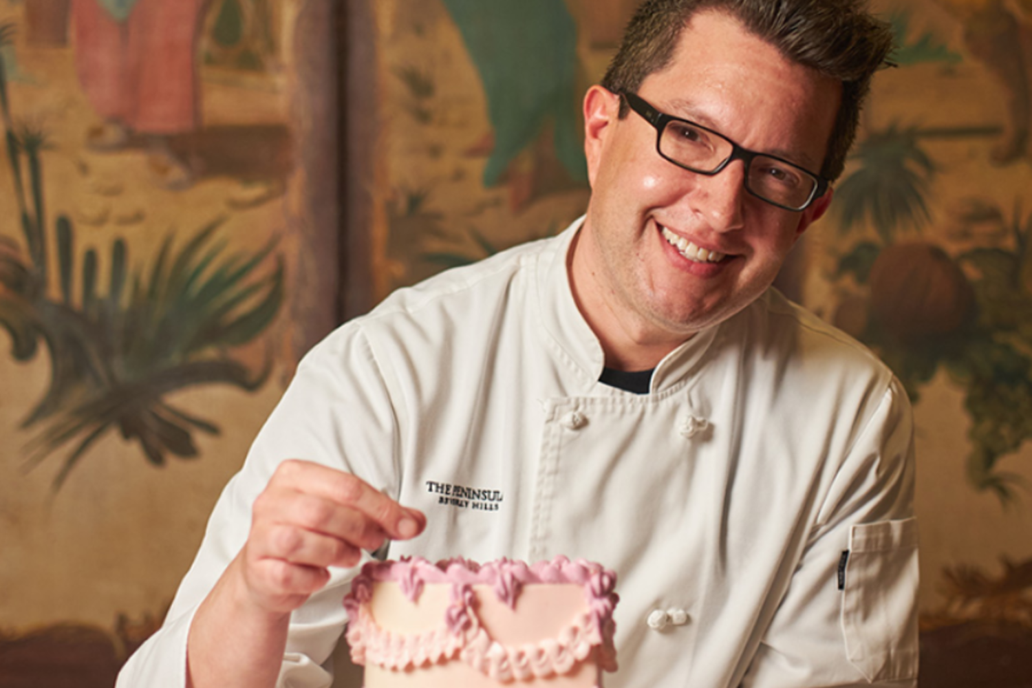 Valentine's Day Cake Decorating Class at The Peninsula Beverly Hills