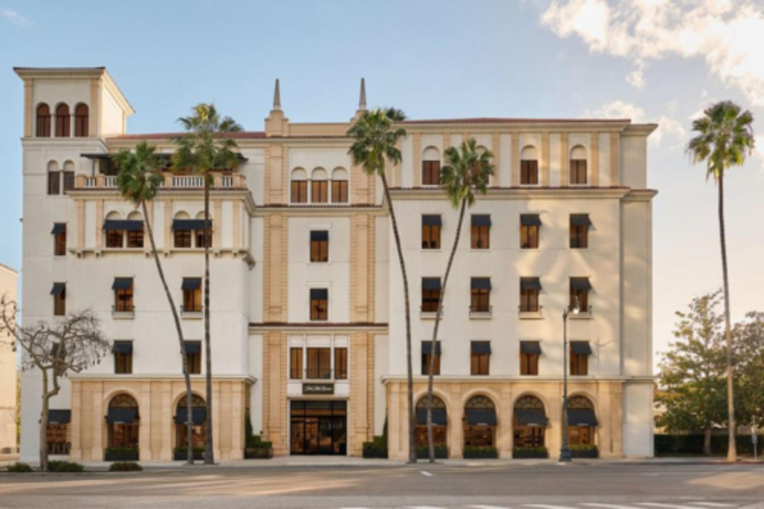 Celebrate Valentine's Day with Saks Fifth Avenue