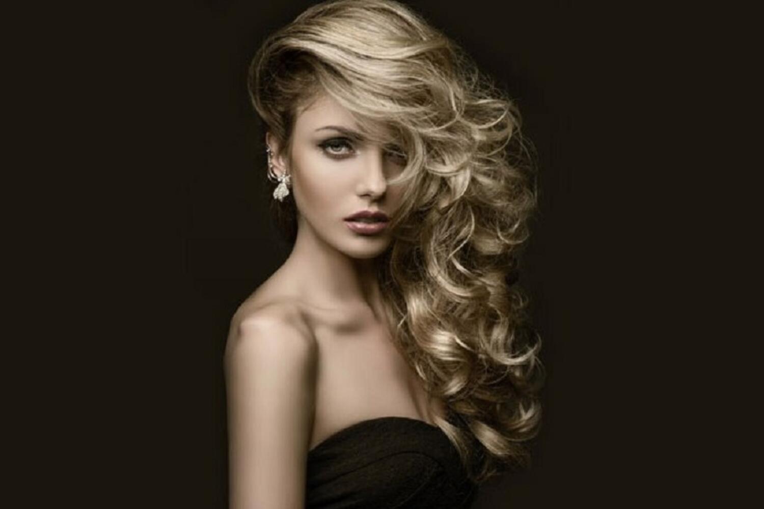 Danny Vee Salon