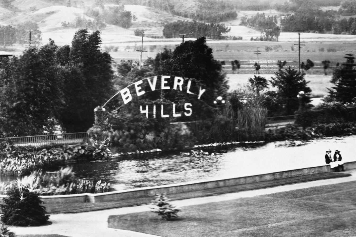 Beverly Hills Happy Trails: 03. A Step Back in History