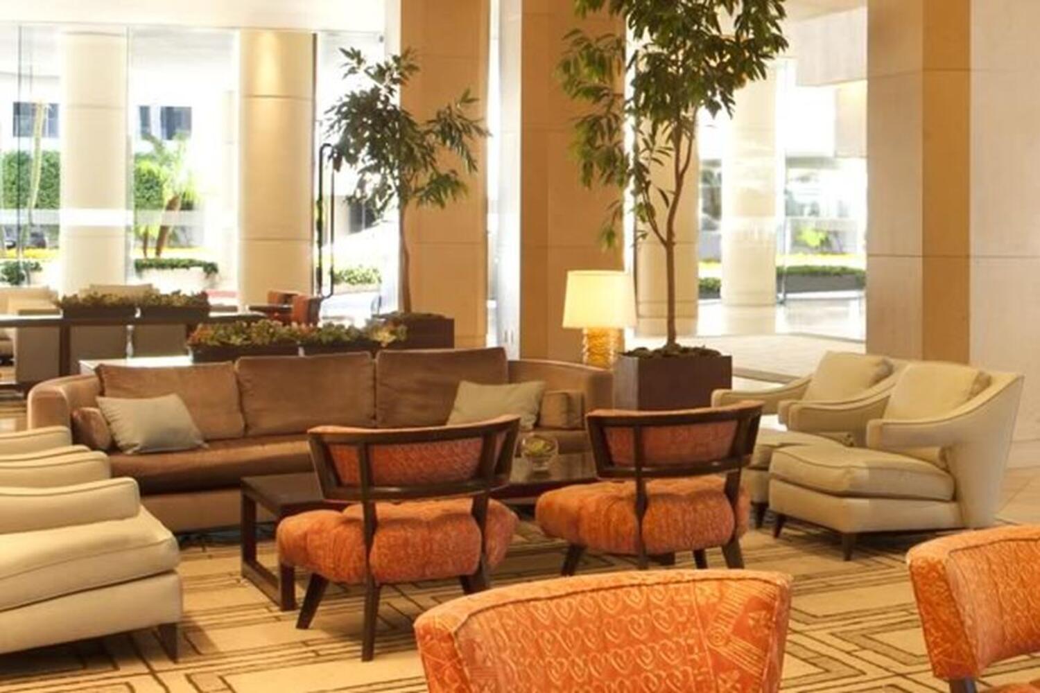 Live Music at The Beverly Hilton