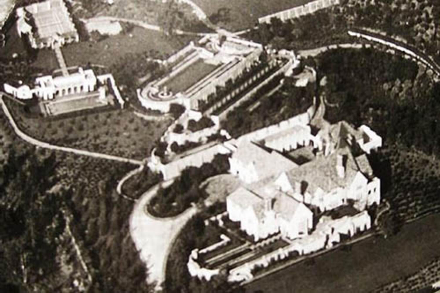 Historic Landmark Dedication Ceremony of Greystone Mansion