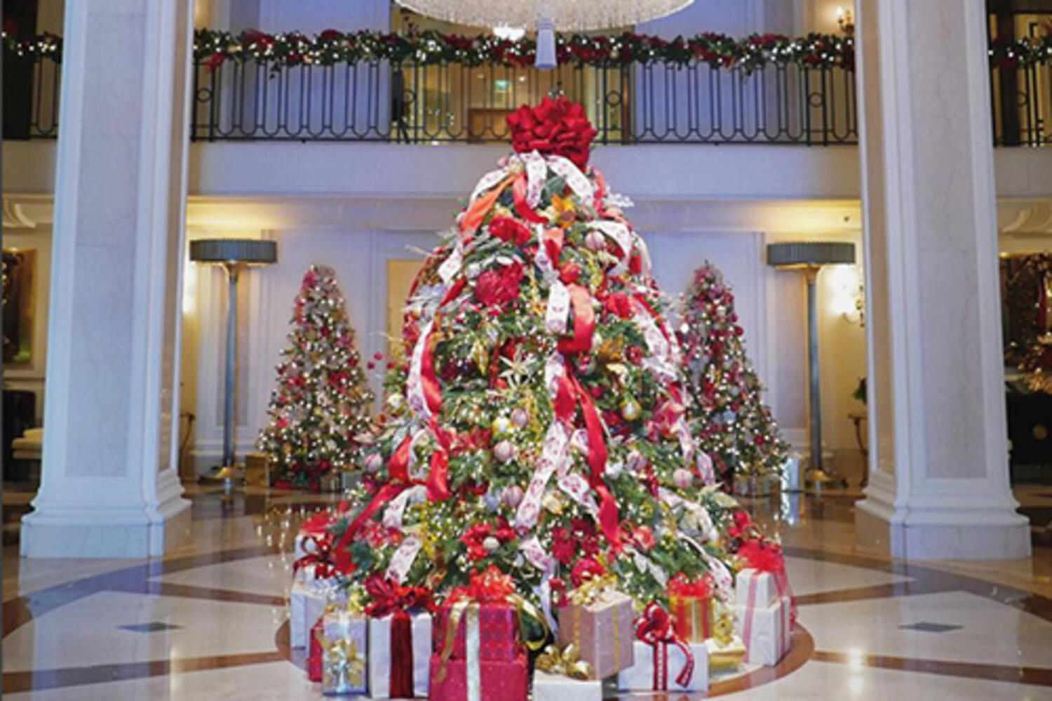 Beverly Wilshire Holiday Open House