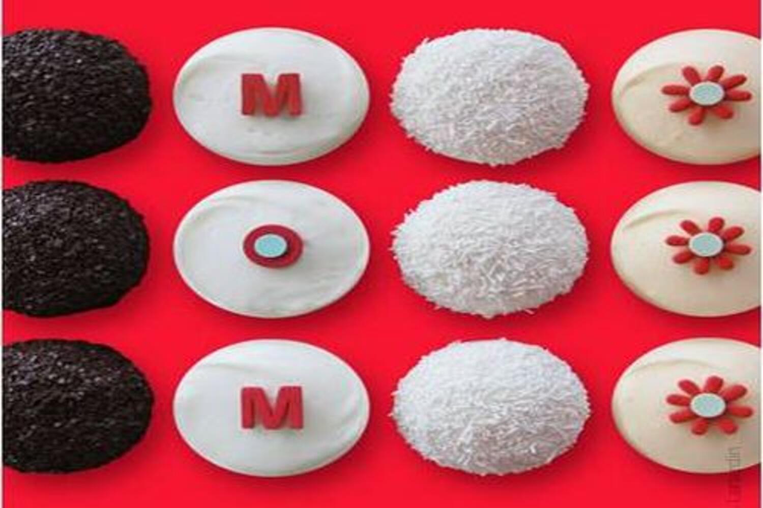 Celebrate Mom with Sprinkles Cupcakes