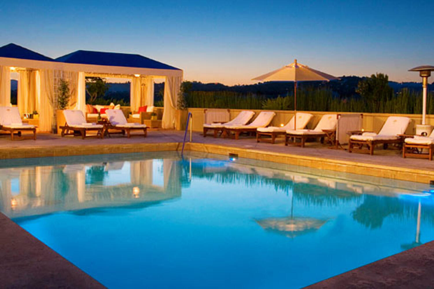 Sunday Rooftop Yoga at L Ermitage Beverly Hills