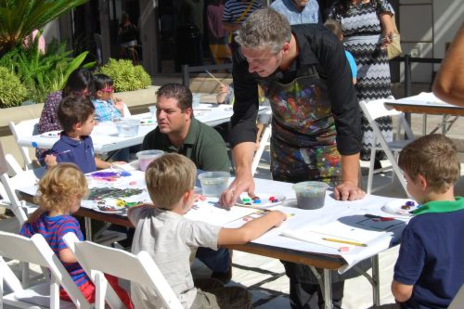 MasterCard Priceless Los Angeles Children's Painting Series with Alexandre Renoir Jul 2013