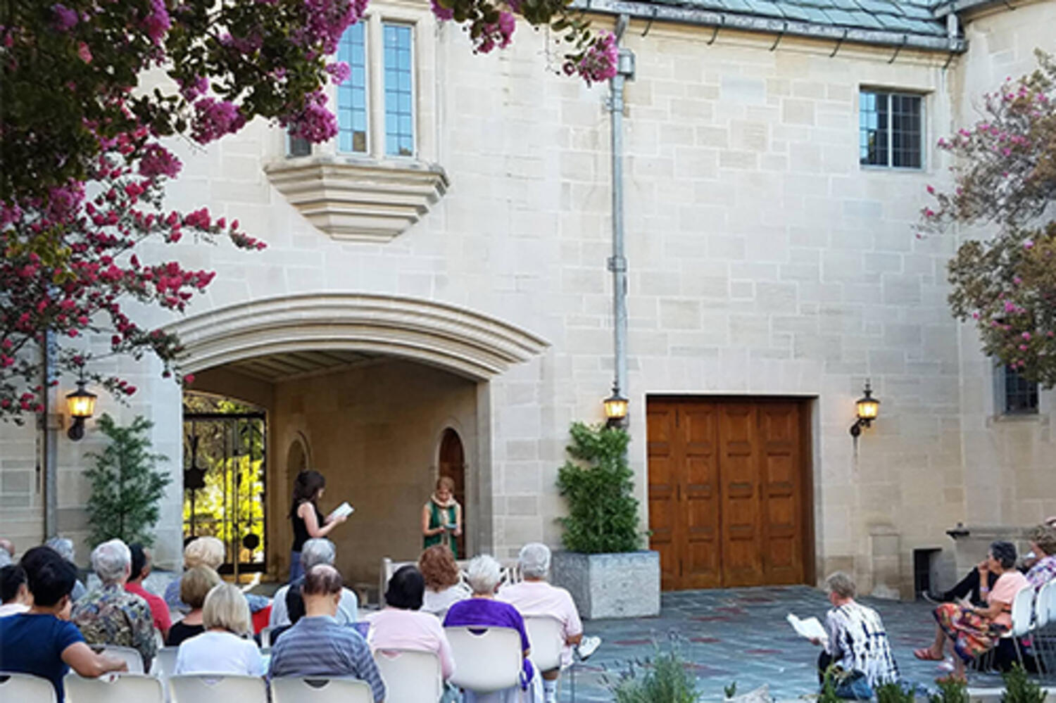 Classics in the Courtyard at Greystone Mansion