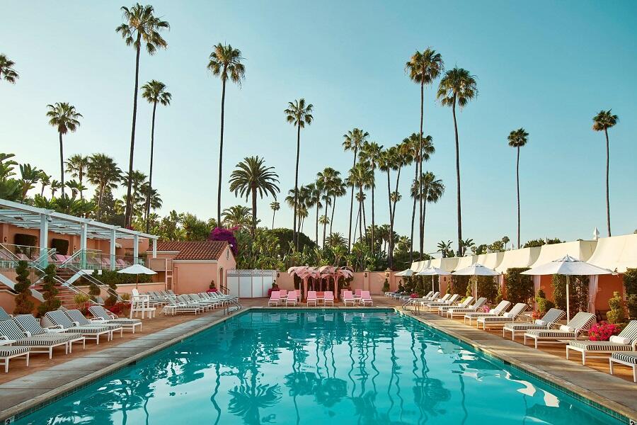 The Most Infamous Moments in the Beverly Hills Hotel Bungalows