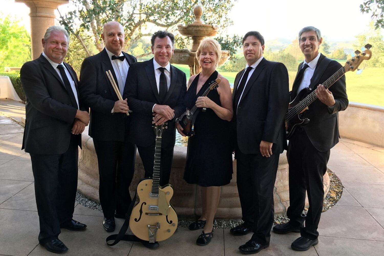 Summer 2022 Concerts on Cañon - August 18 with Susie Hansen Latin Band