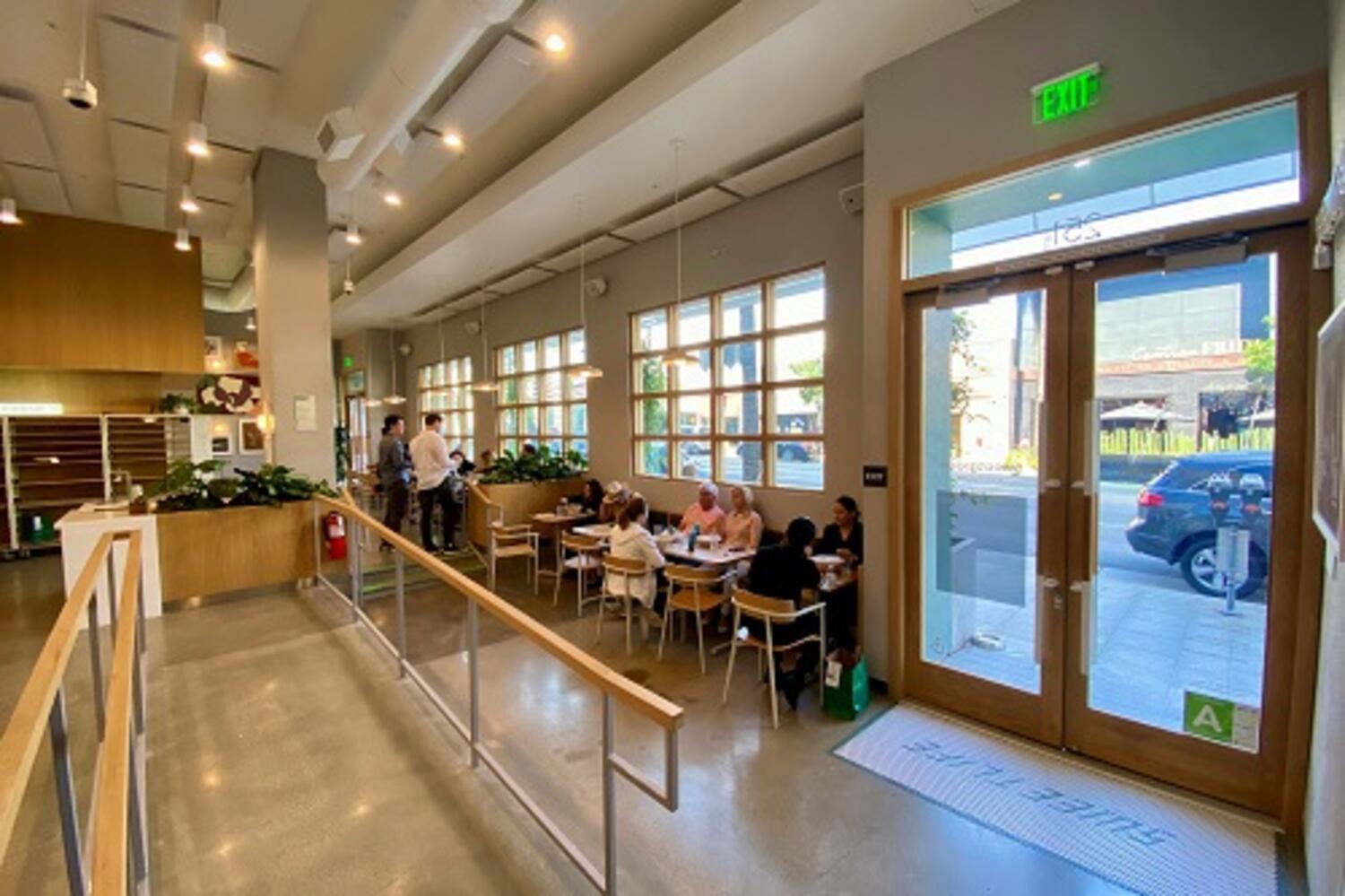 Business with Bosse at Sweetgreen