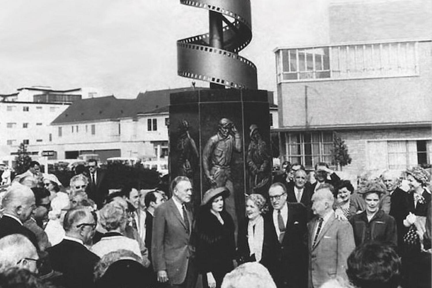 Honoring Beverly Hills Independence and the Celluloid Monument	