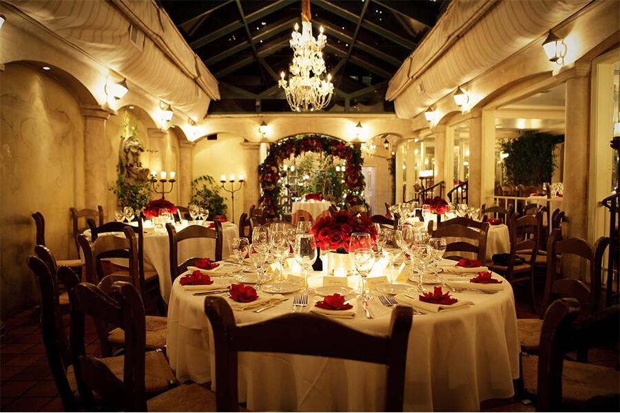 Historic Restaurants in Beverly Hills