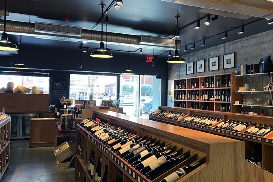 Honor Wines & Spirits Wine Tastings